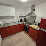 52m2 In Zittauer Stadtzentrum Innenstadt Innenring Lage - Wohnen Auf Zeit In - 2 Raum Einkaufsstrasse Lägenhet