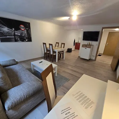 52m2 In Zittauer Stadtzentrum Innenstadt Innenring Lage - Wohnen Auf Zeit In - 2 Raum Einkaufsstrasse Appartamento Zittau