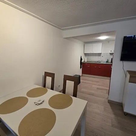 Appartamento 52m2 In Zittauer Stadtzentrum Innenstadt Innenring Lage - Wohnen Auf Zeit In - 2 Raum Einkaufsstrasse *