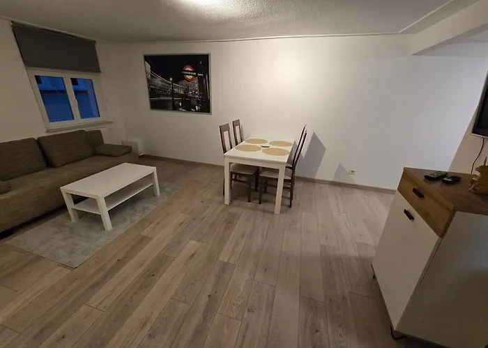 شقة 52m2 In Zittauer Stadtzentrum Innenstadt Innenring Lage - Wohnen Auf Zeit In - 2 Raum Einkaufsstrasse