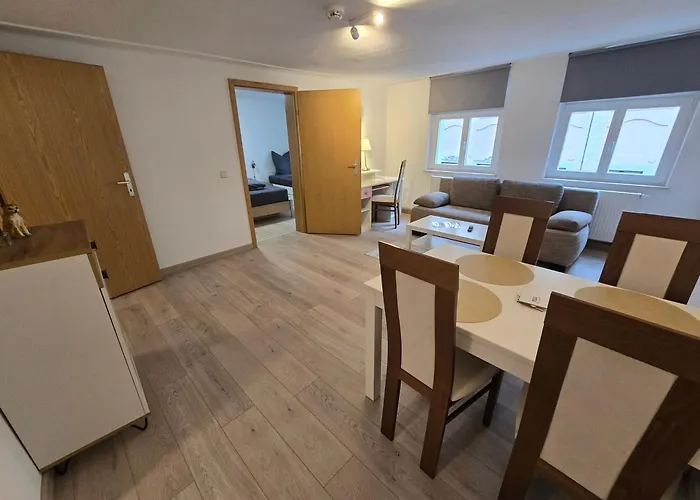 52m2 In Zittauer Stadtzentrum Innenstadt Innenring Lage - Wohnen Auf Zeit In - 2 Raum Einkaufsstrasse *