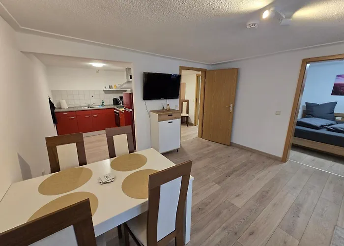 52m2 In Zittauer Stadtzentrum Innenstadt Innenring Lage - Wohnen Auf Zeit In - 2 Raum Einkaufsstrasse تسيتاو